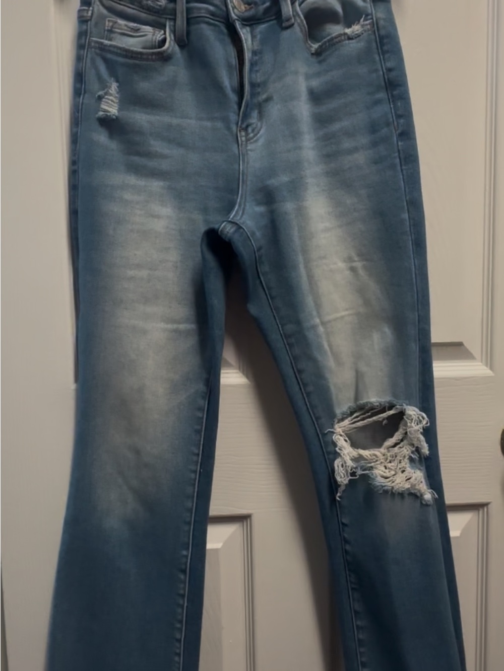 Vervet size 27 Light Blue Distressed Skinny Jeans for Women ankle length